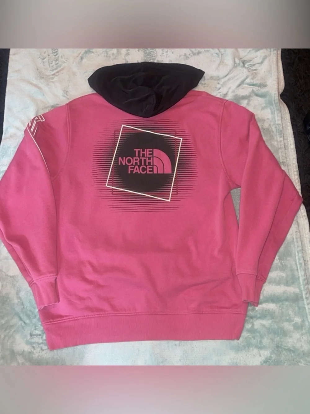 The North Face Graphic Box Logo Pullover Hoodie Men Medium Pink Black